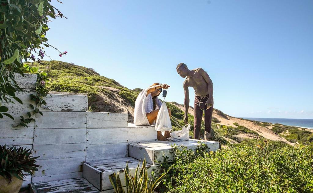 אינהמבאנה Mar-Me-Quer, Eco Beach Retreat מראה חיצוני תמונה