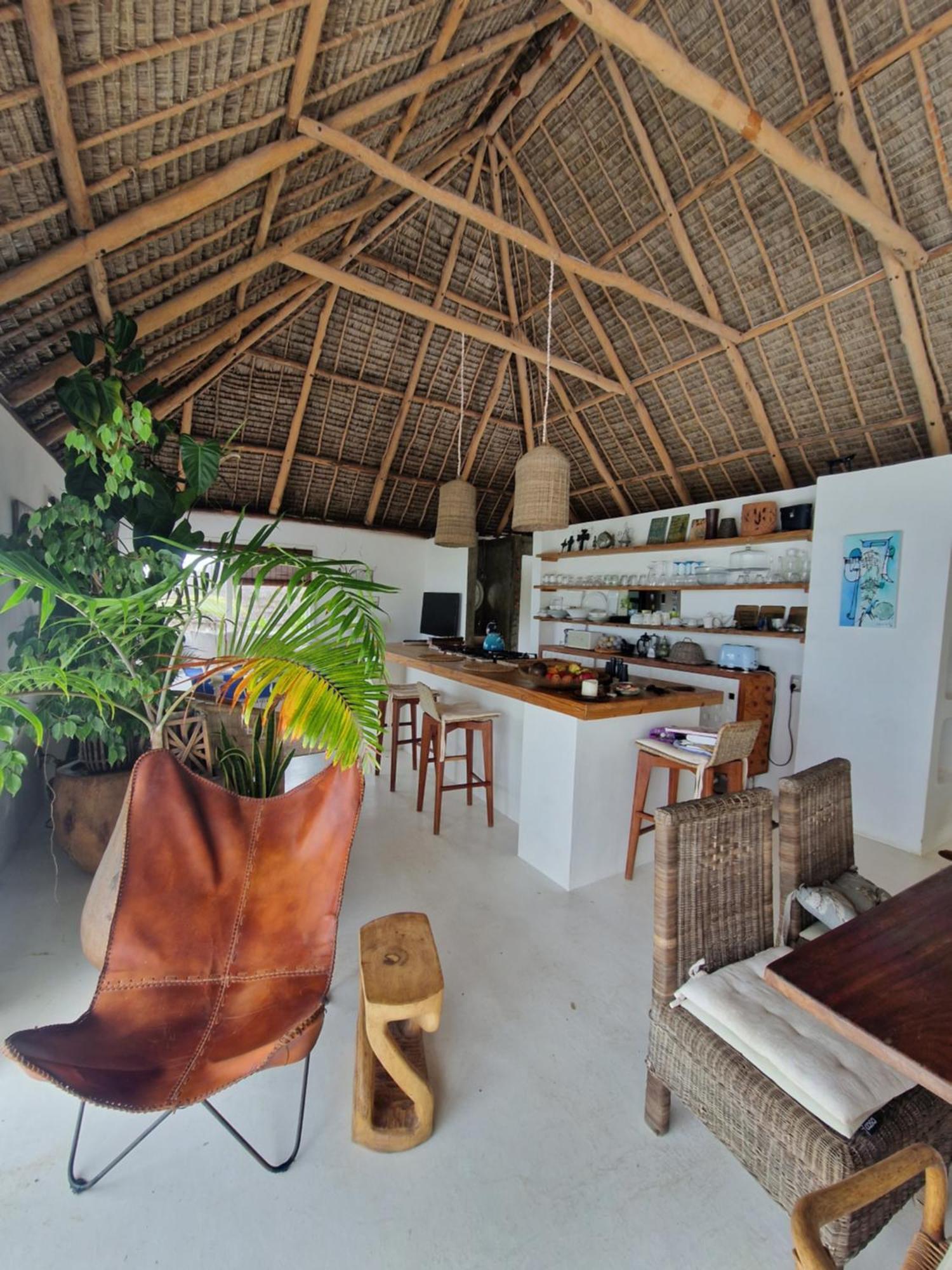 אינהמבאנה Mar-Me-Quer, Eco Beach Retreat מראה חיצוני תמונה